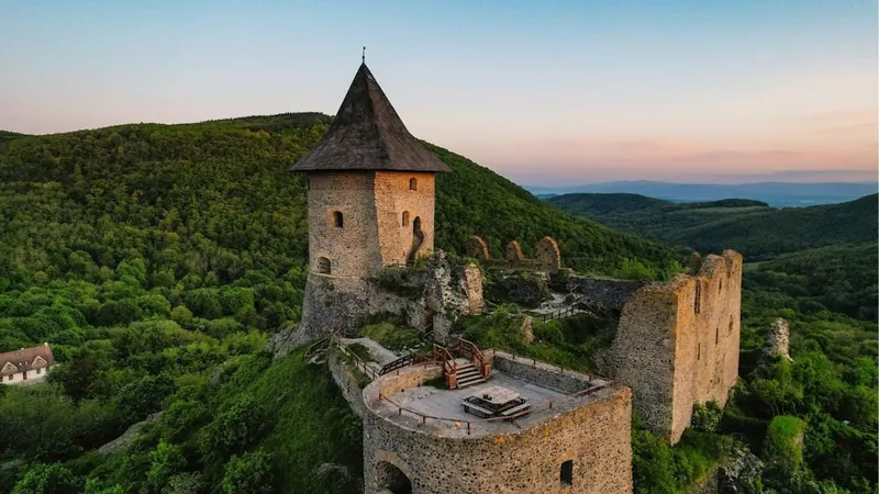 Châteaux Sans Âme: Alerte sur l'Architecture!