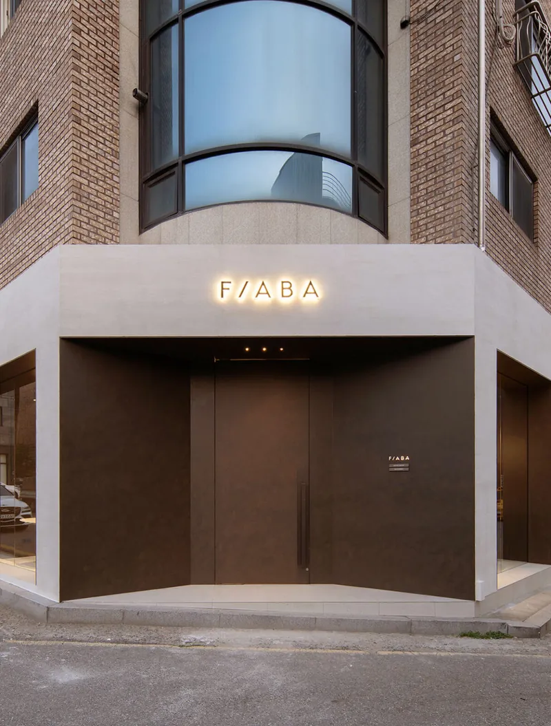 FIABA NEST: Le Showroom qui Transforme le Design!