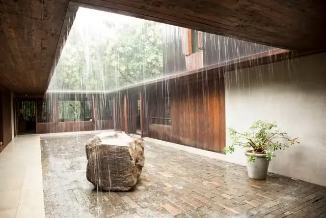 Résidence en Bois: L'Architecture Durable Émergente en Inde