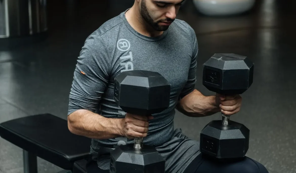 Maison COB en terre crue à Toulouse primée Prix des Femmes Architectes 2025