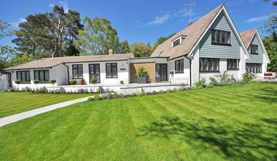 Comparatif maître d'oeuvre et architecte HMONP